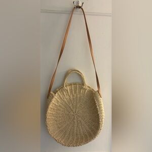J. Crew Round Woven Straw Crossbody Bohemian Bag Leather Strap.